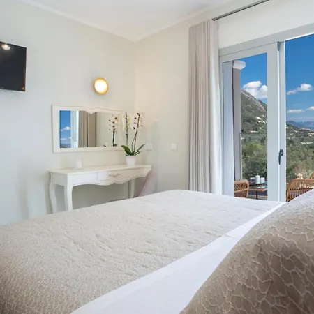 Marianna Ii & Iii Villa